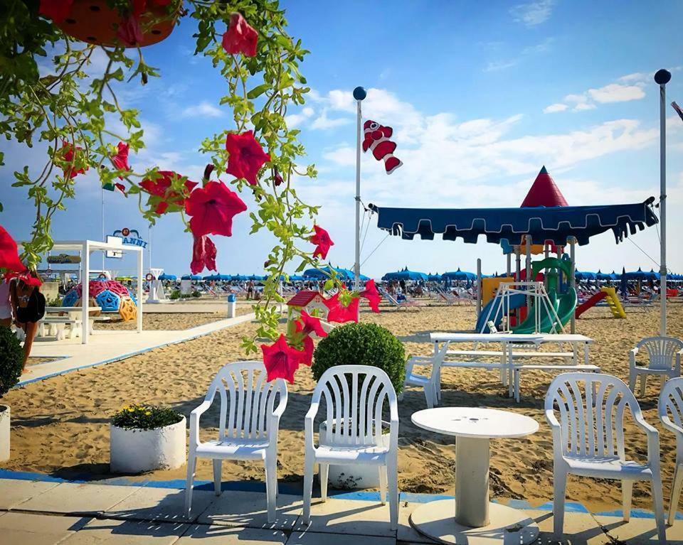 Hotel Solidea Rimini Dış mekan fotoğraf